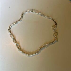Source Unknown White Necklace with Elegant Design